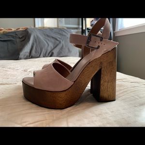 Lulus chunky heels